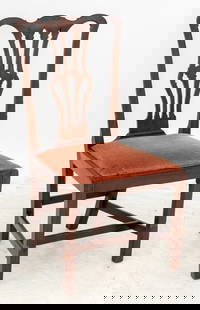 Chippendale Style Mahogany Dining Chair: Chippendale Style Mahogany Dining Chair, with pink upholstered seat on four cabriole legs. 39.75" H x 21.75" W x 18.25" D; seat: 19" H. Provenance: From a 35 East 75th Street Estate. Keywords: Furnitu