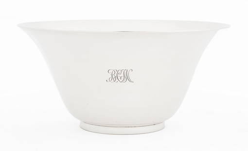 Tiffany & Co. Makers Sterling Silver Bowl: Tiffany and Company Maker's Sterling Silver Centerpiece Bowl, 1907-1947, with flared rim and monogrammed "BCW", marked "Tiffany & Co. / 16667F Makers 7269 / Sterling Silver / 925-1000 / M / 4 Pints" t