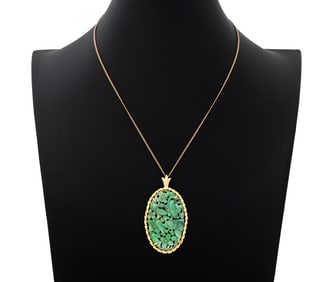 14K Yellow Gold Carved Jade Pendant Necklace