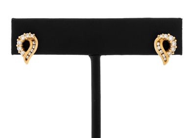 18K Yellow Gold Diamond Earrings