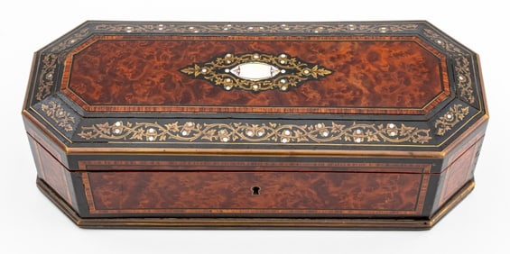 Napoleon III Maison Tahan Thuya Wood Glove Box