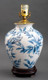 Chinoiserie Blue & White Porcelain Lamp, 20th C