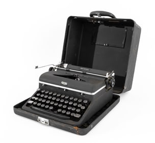 Royal "Quiet Deluxe" Portable Typewriter