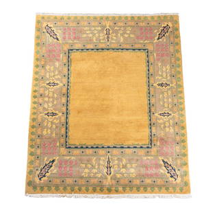Tufenkian Tibetan Foliate Carpet, 11' 6" x 8' 6": Tufenkian Tibetan Hand-Knotted Foliate Motif Carpet, labels to underside. Provenance: From a New York City Collection. 11' 6" L x 8' 6" W. Keywords: Carpets, Area rug, Textiles, Floor coverings, Wool,