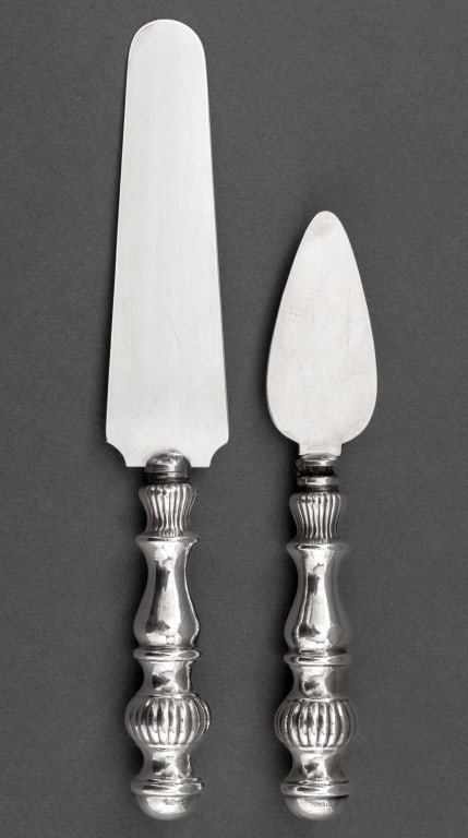 Hallmark Sterling Silver Serving Flatware, 2 Pcs. (1 of 9)
