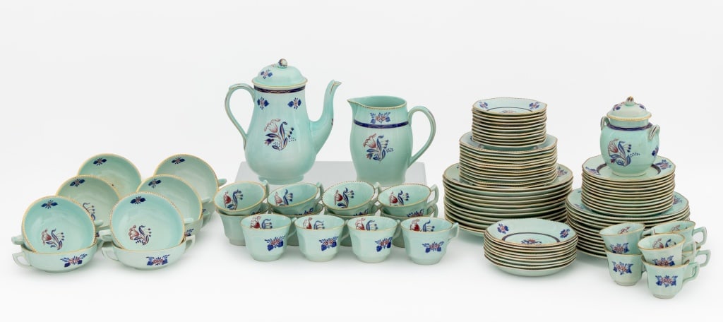 Adam Calyx Ware Ironstone Service for 12 (1 of 20)