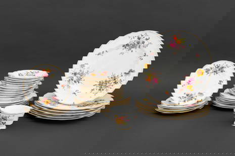 Royal Crown Derby Porcelain Tableware, 30 Pcs.: Set of 30 Royal Crown Derby Porcelain Tableware Pieces, in "Derby Poises" pattern, comprising: (6) six dinner plates, (6) six dessert plates, (5) five bread and butter plates, (1) one teacup, (5) five
