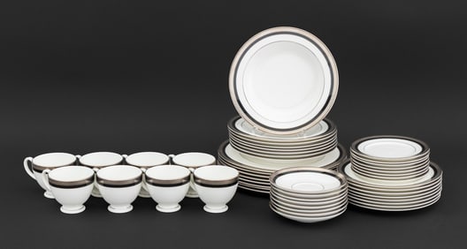 Waterford "Colleen" Porcelain Dinnerware Set, 48