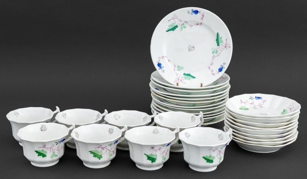 Staffordshire "Sprigware" Porcelain Service, 29 (1 of 9)