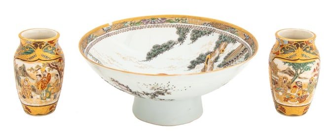 Japanese Satsuma Vases and Centerpiece Bowl, 3