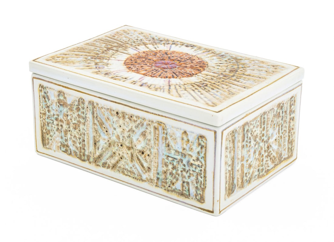 Kari Christensen Royal Copenhagen Covered Box (1 of 7)