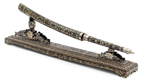 Southeast Asian Mother-of-Pearl Inlaid Dha Sword