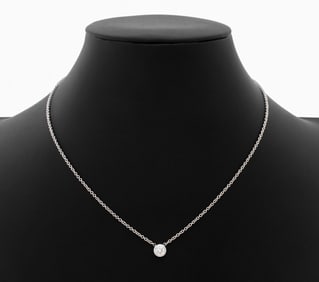 18K White Gold Diamond Solitaire Pendant Necklace