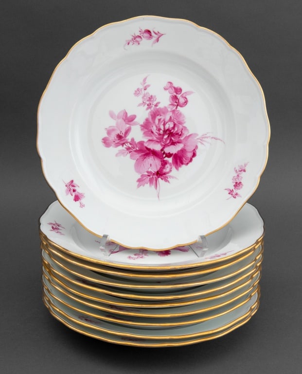 Meissen Porcelain Soup Bowls, 10: Set of 10 Meissen Porcelain Soup Bowls, late 19th century, each with purple flower pattern and scalloped edge with gilt trim, blue crossed sword mark to underside. Each: 9.75" Diameter. Provenance: Fr