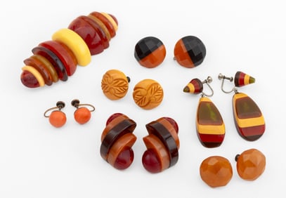 Bakelite Earrings and Brooch, 7 Pcs.