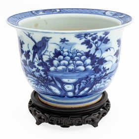 Chinese Blue and White Porcelain Jardiniere