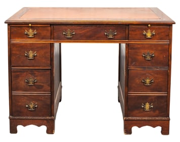 Georgian Style Mahogany Pedestal Desk