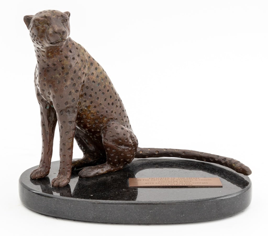 Donald Greig Seated Cheetah Bronze Sculpture (1 of 6)