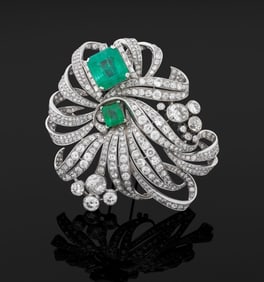 Chaumet Platinum Emerald Diamond Brooch