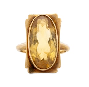 English 9K Yellow Gold Citrine Solitaire Ring.