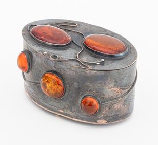 Amber Mounted Silver Oval Hinged Box