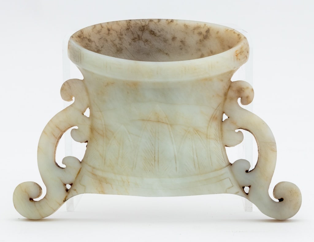 Chinese Urn Form Jade Carving (1 of 6)