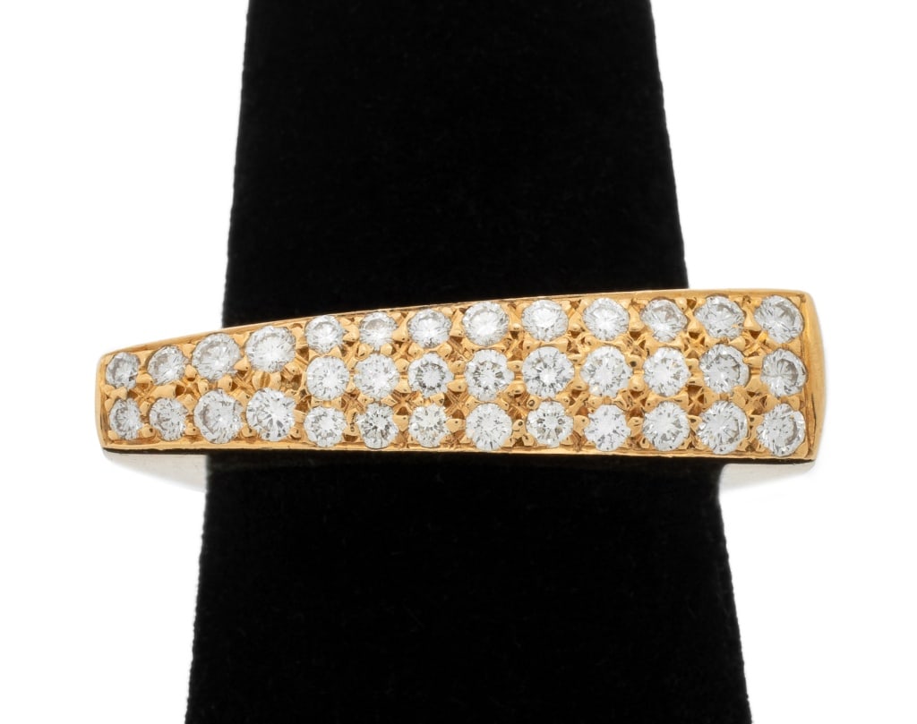 18K Yellow Gold Pave Diamond Point Ring (1 of 11)