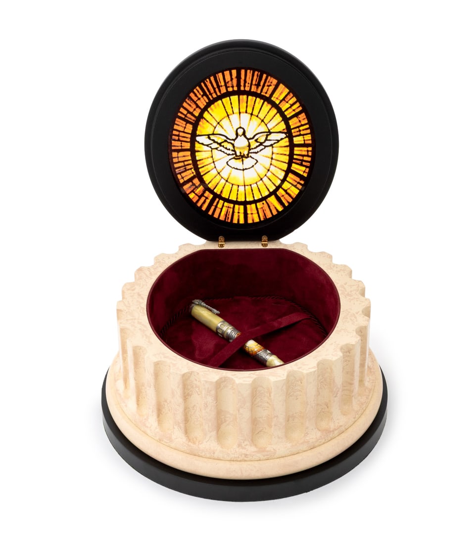 Montegrappa "Tertio Millennio Adveniente" Pen (1 of 17)