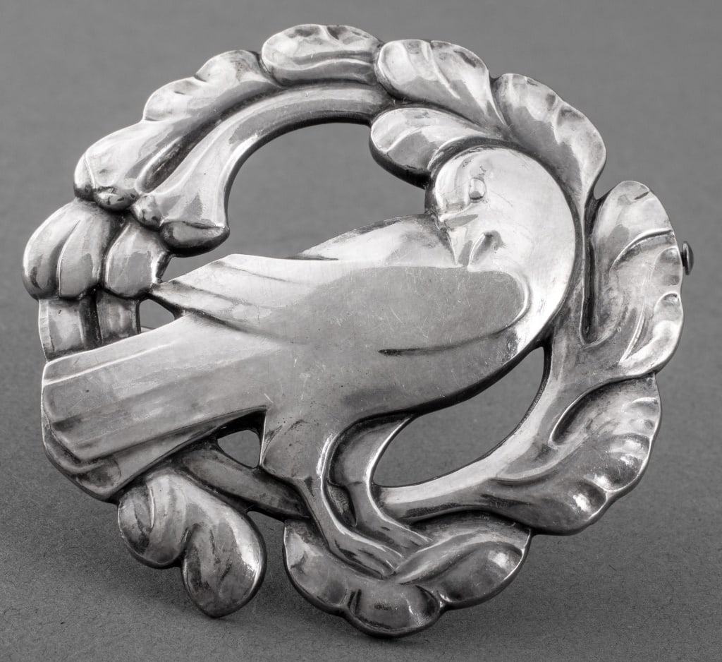 Georg Jensen Sterling Dove Design #70 Brooch (1 of 6)
