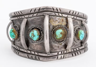 Navajo Dine Turquoise Silver Cuff