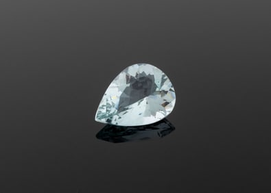 Loose Brazilian Pear-Shaped Aquamarine, 7.10 ct.