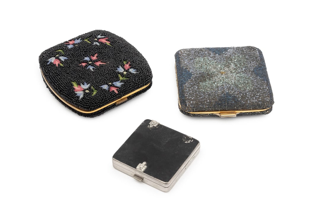 Vintage Beaded Makeup Compacts, 3 (1 of 9)