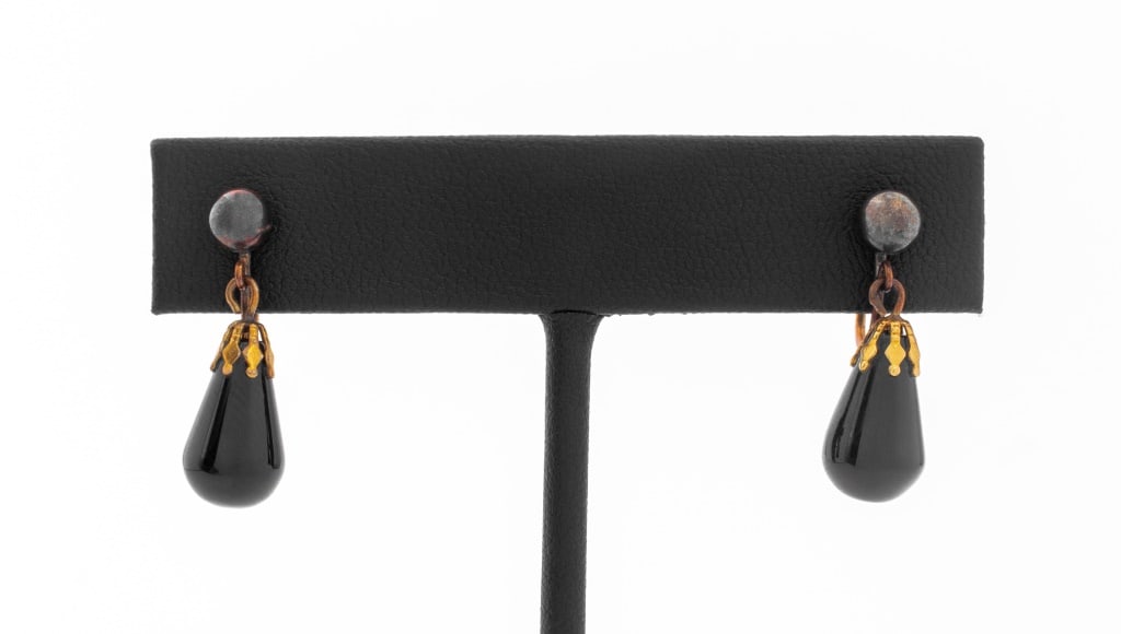 Victorian 14K Gold Black Onyx Drop Earclips (1 of 4)