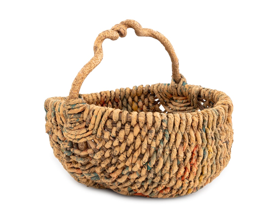 Vintage Woven Newspaper Basket (1 of 8)