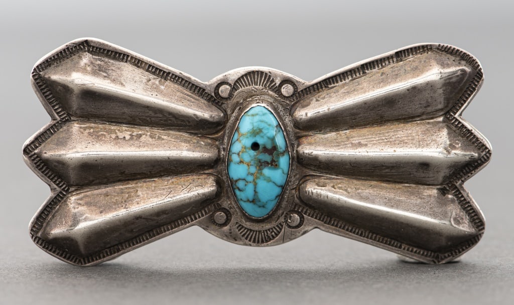 Navajo Dine Silver Turquoise Brooch (1 of 4)