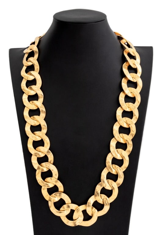 Kenneth Lane Gold-Tone Chain Link Necklace: Kenneth Lane Gold-Tone Metal Chain Link Necklace, marked "Kenneth Lane" to link. 28" L x 1.25" W. Provenance: From a New York City Collection. Keywords: Jewelry, Accessories, Fashion, Statement, Retro