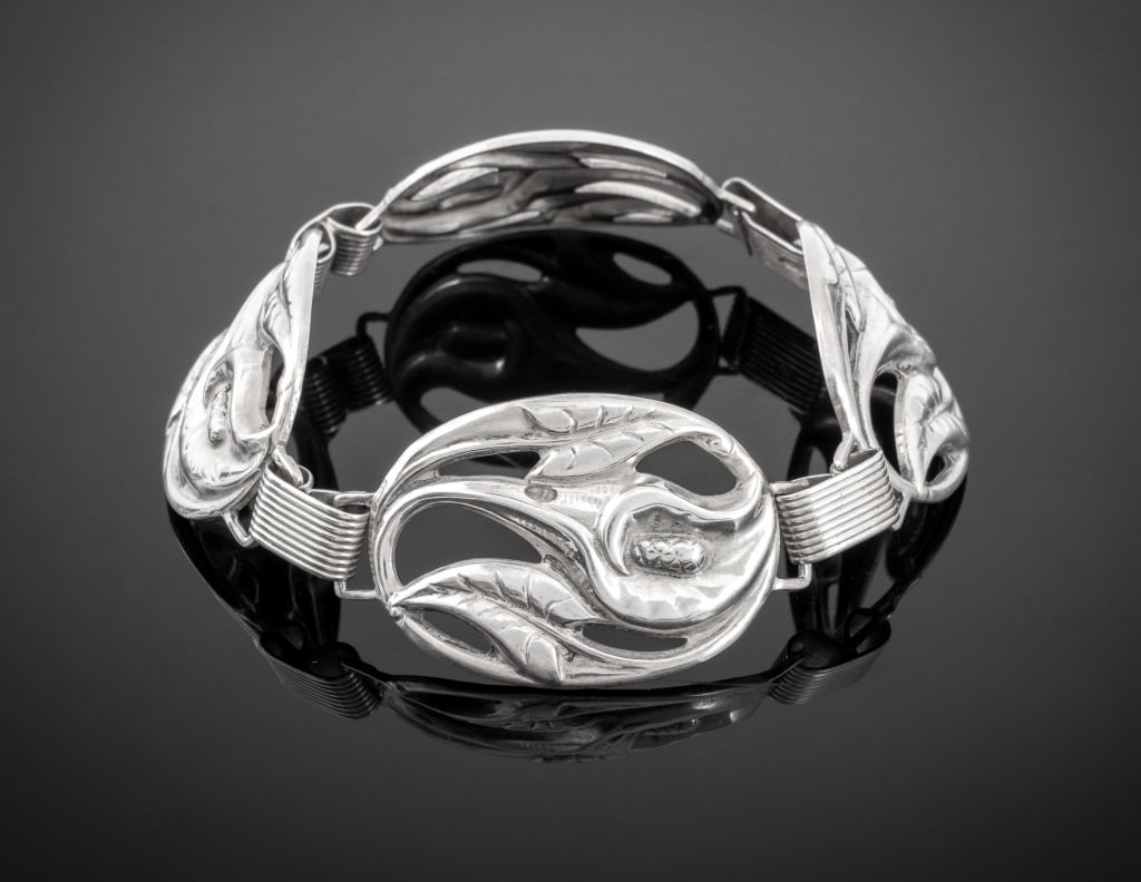 Danecraft Sterling Silver Floral Repousse Bracelet (1 of 6)