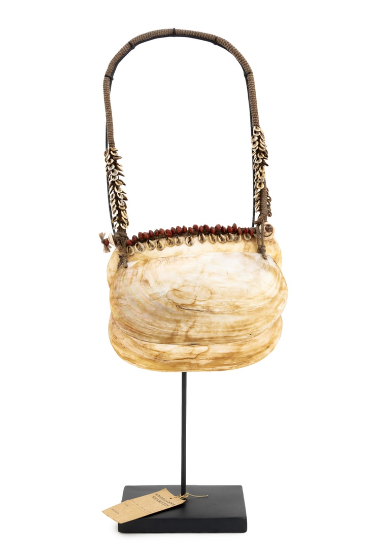 Papua New Guinea Kina Shell Necklace (1 of 7)