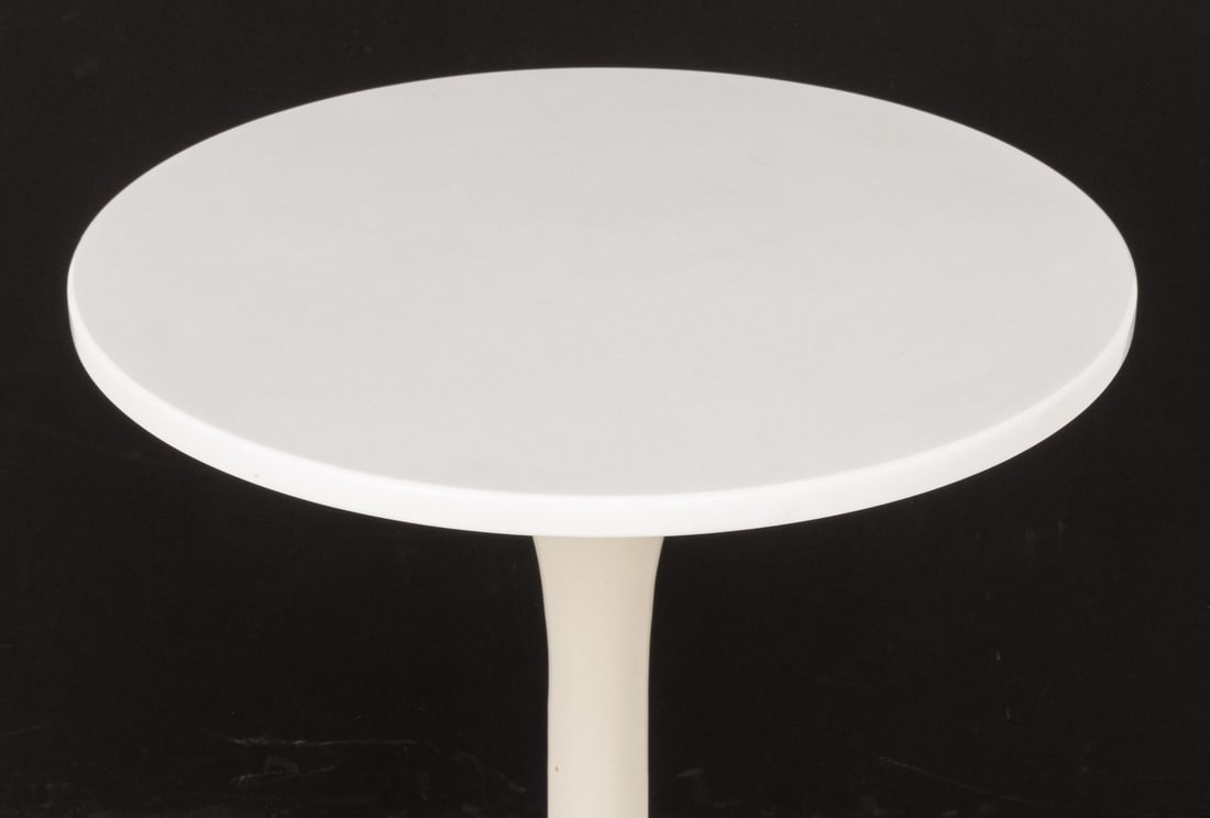 Eero Saarinen Tulip Style Side Table - 2