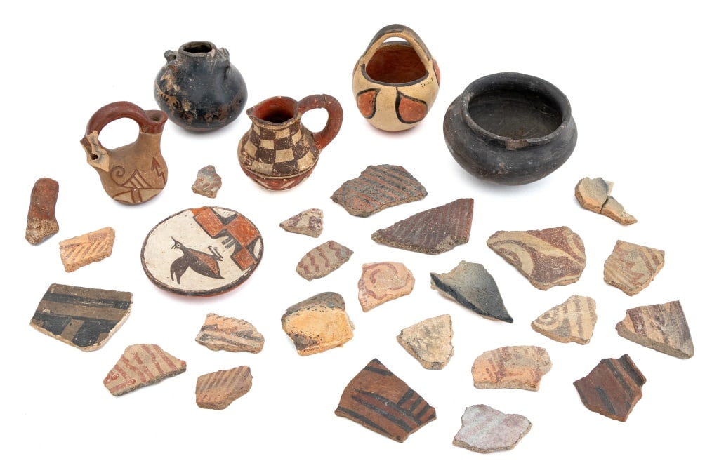 Native American Pottery Sherds & Vessels, 28 (1 of 4)