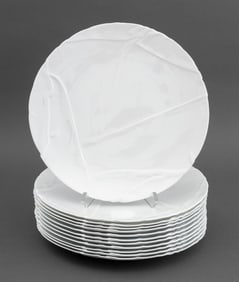 Angela Cummings for Arita "Christopher" Plates, 12