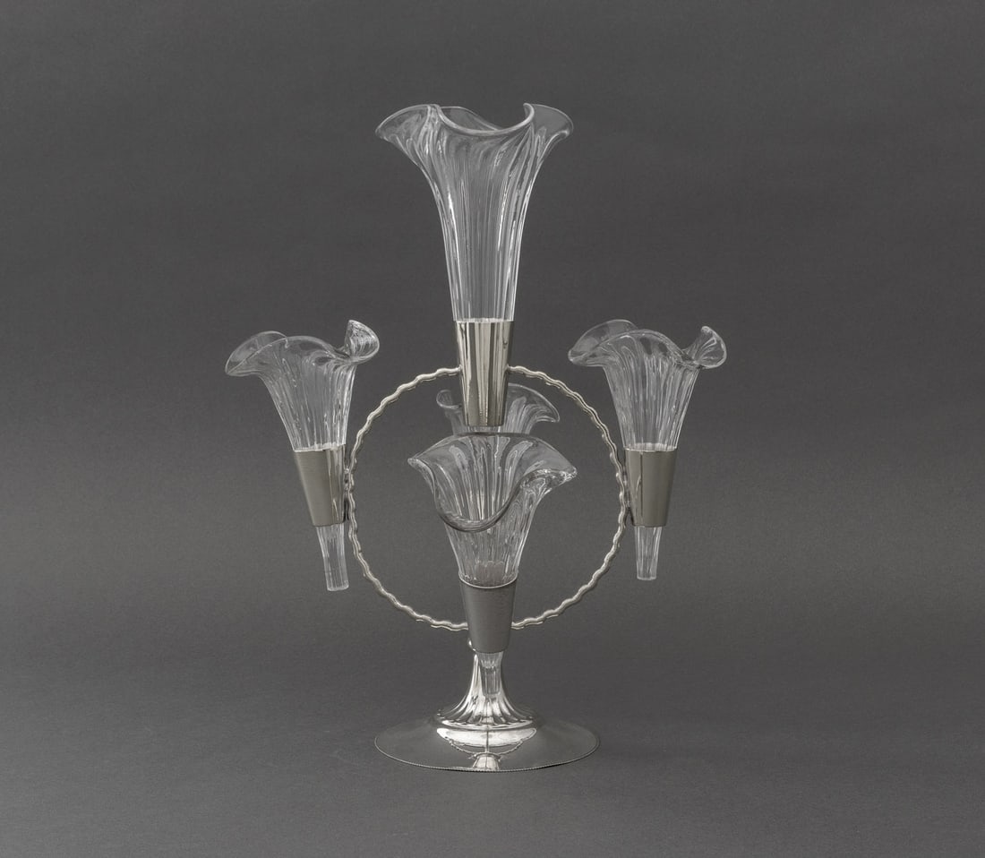 Silver Plate and Fluted Glass 5 Trumpet Epergne (1 of 7)