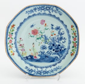 Chinese Export Porcelain Octagonal Dish, ca. 1750