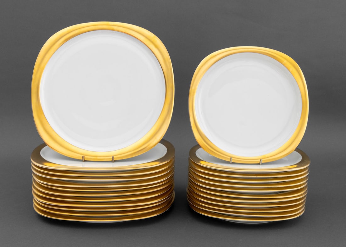 Rosenthal "Suomi" Porcelain Service for 12: Rosenthal "Concept 2 (Suomi)" Porcelain Dinner Service Set for 12, comprising: (12) twelve dinner plates, (12) luncheon plates, (12) twelve salad plates, (12) twelve bread and butter, (12) two-handled