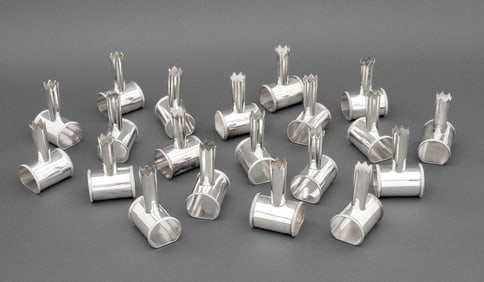 Modern Silver Plate Flower Vase Napkin Rings, 20