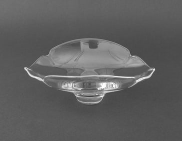 Steuben Glass Floriform Centerpiece Bowl
