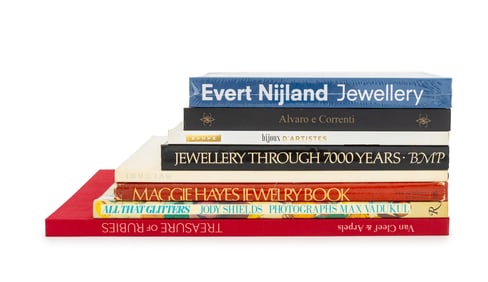 Books on Jewelry and Collections, 8