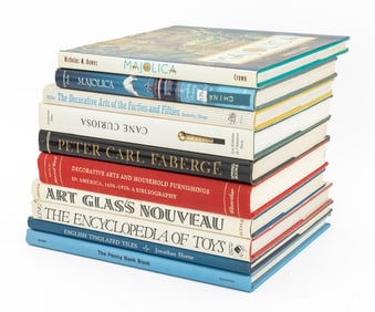 Books on Decorative Arts and Table Decor, 10