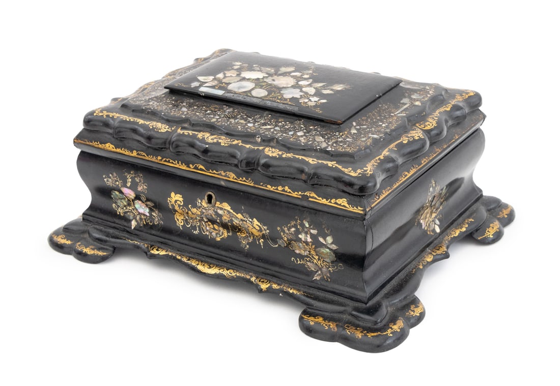 Victorian Black Lacquered Papier Mache Tea Caddy (1 of 10)
