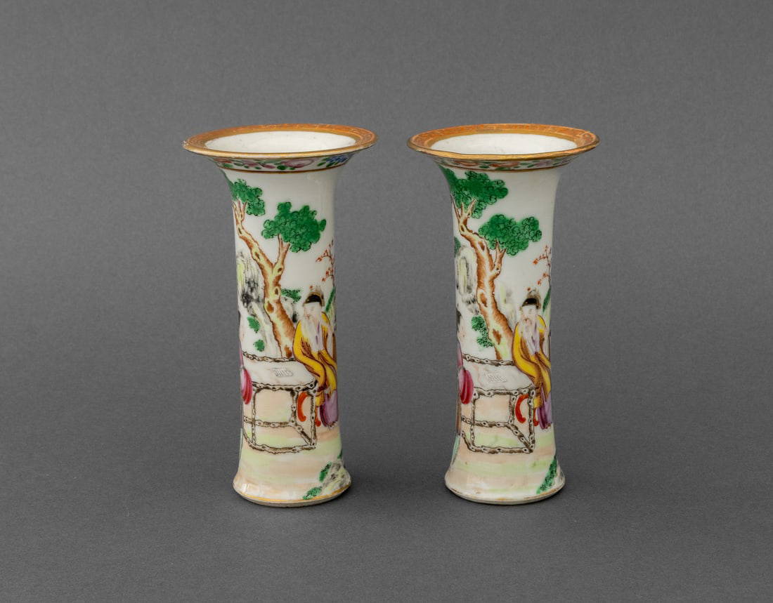 Chinese Famille Rose Porcelain Vases, Pair